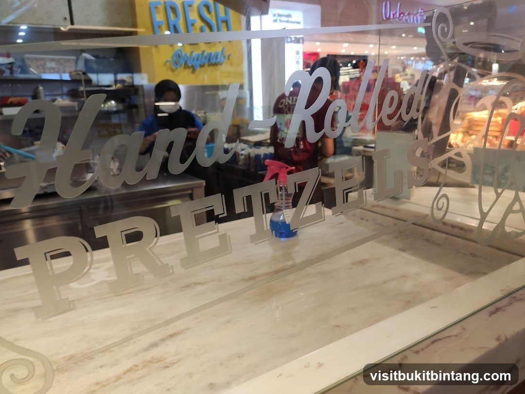 Auntie Anne's @ Setia City Mall