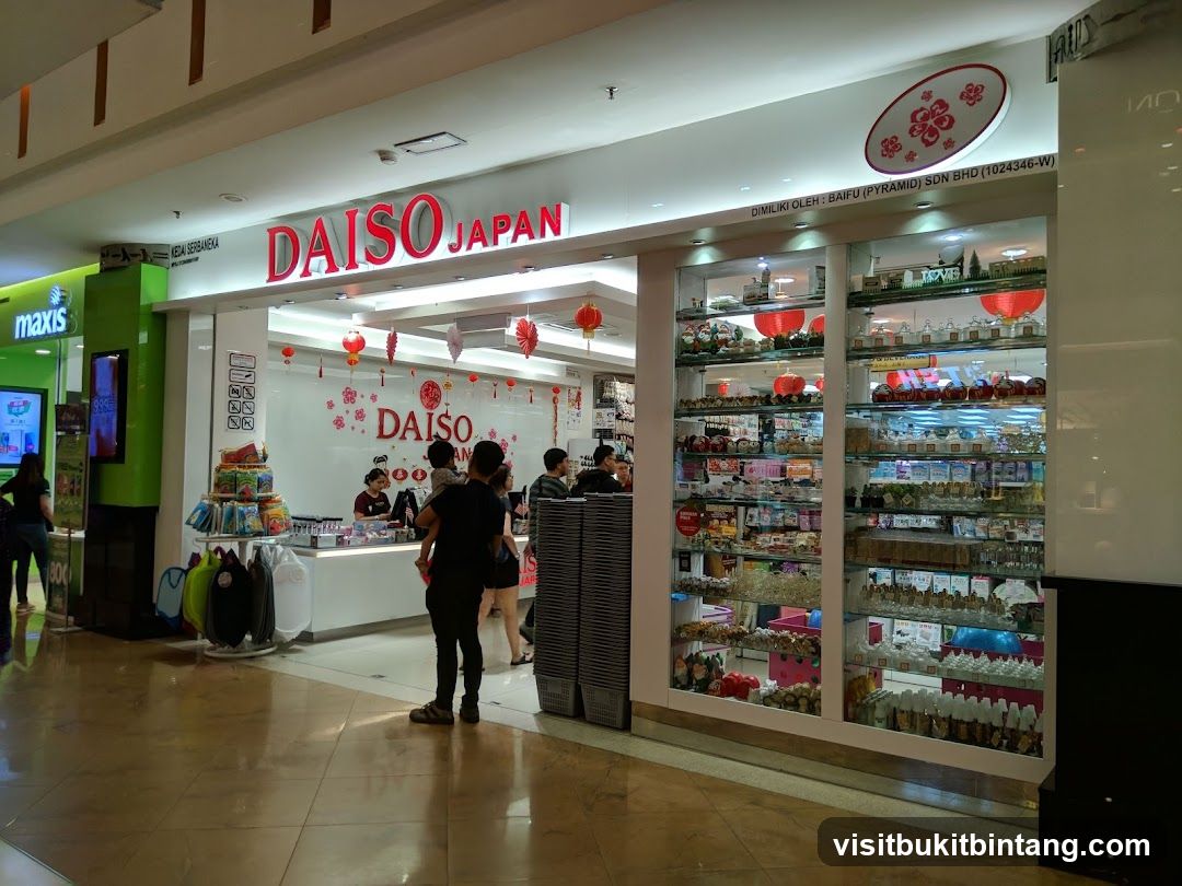DAISO