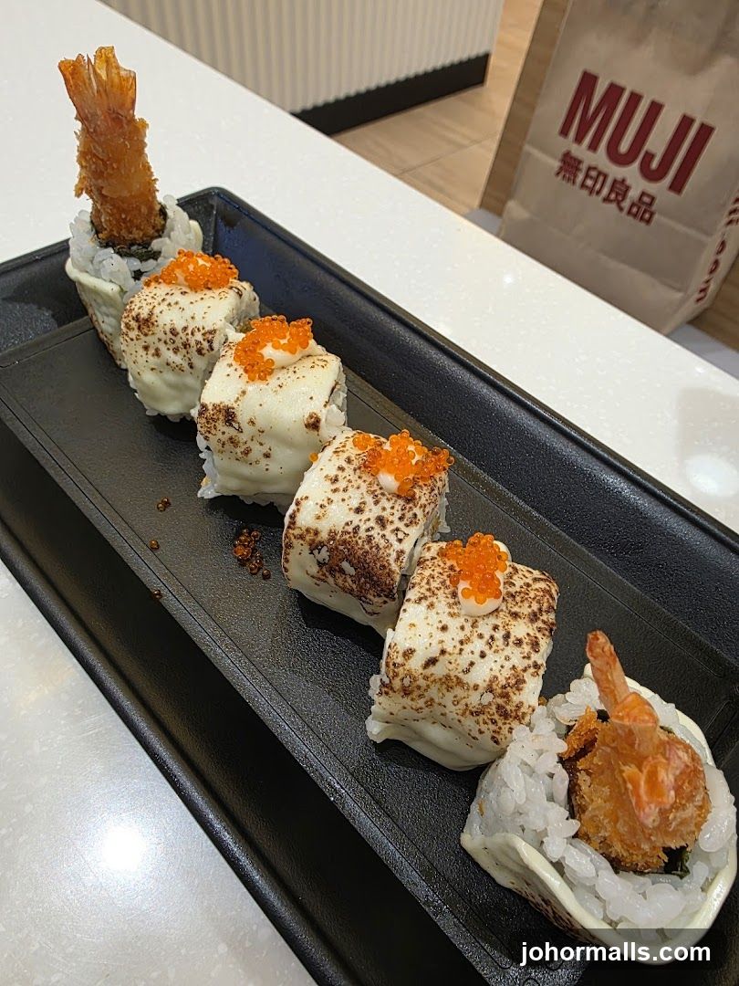 Sushi Rolls with Tempura Shrimp