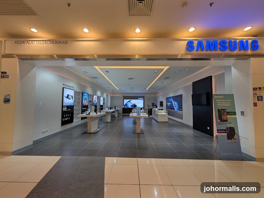 SAMSUNG EXPERIENCE STORE
