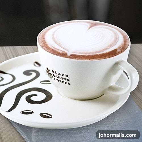 Latte with Heart Art