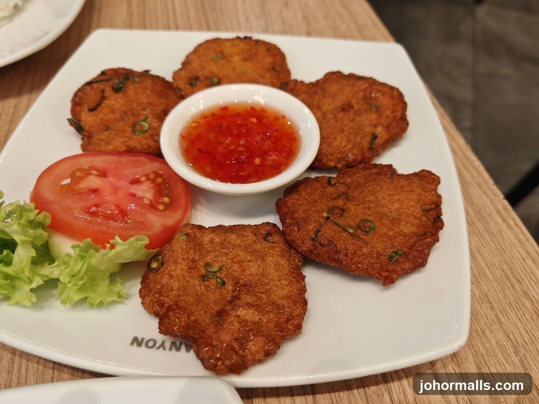 Fish Cakes with Sweet Chili Sauce