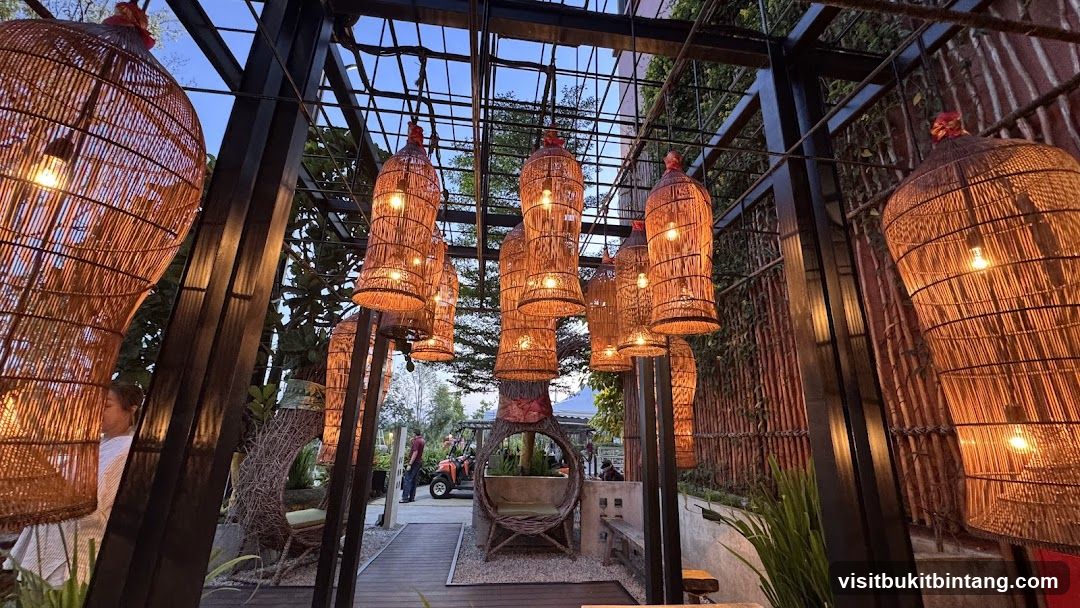 Outdoor Seating Area with Woven Lanterns