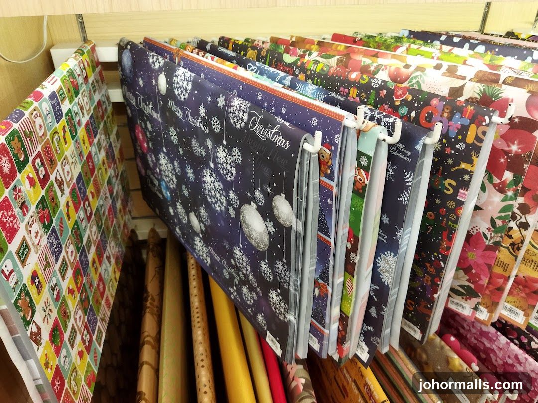 Christmas Wrapping Paper Display