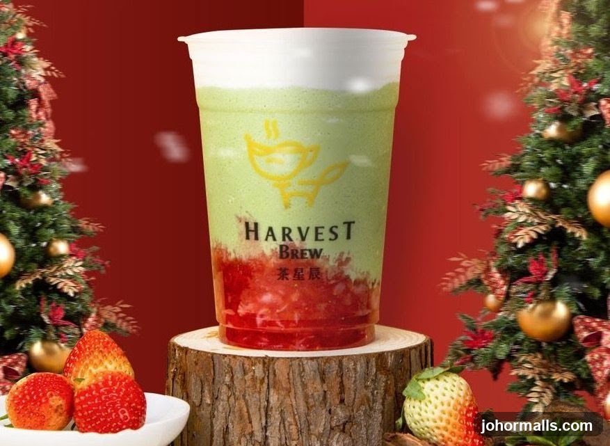 Strawberry Matcha Drink with Christmas Decorations