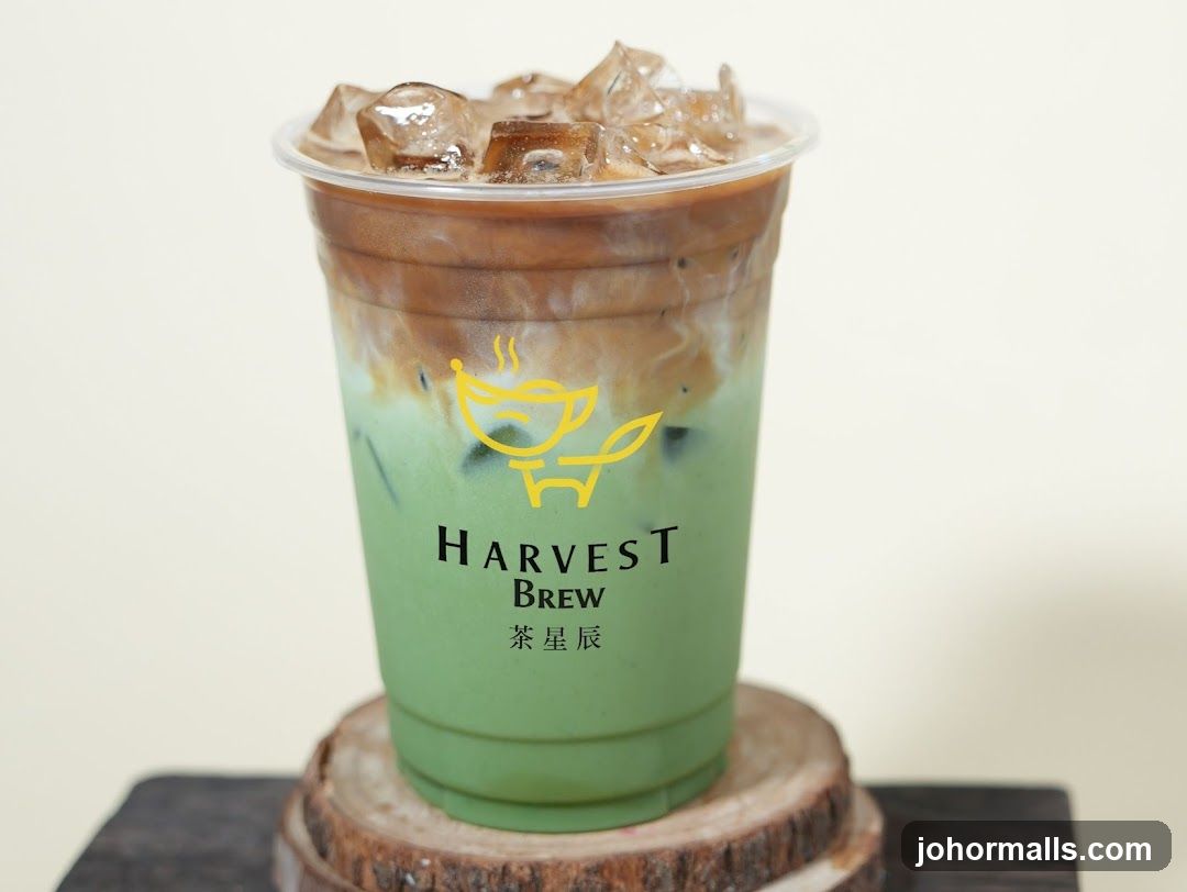 Iced Matcha Latte