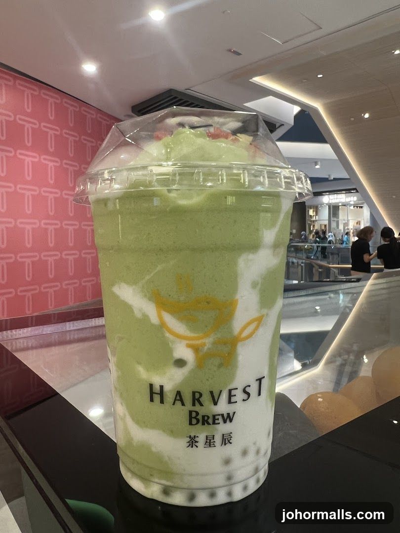 Matcha Drink with Boba