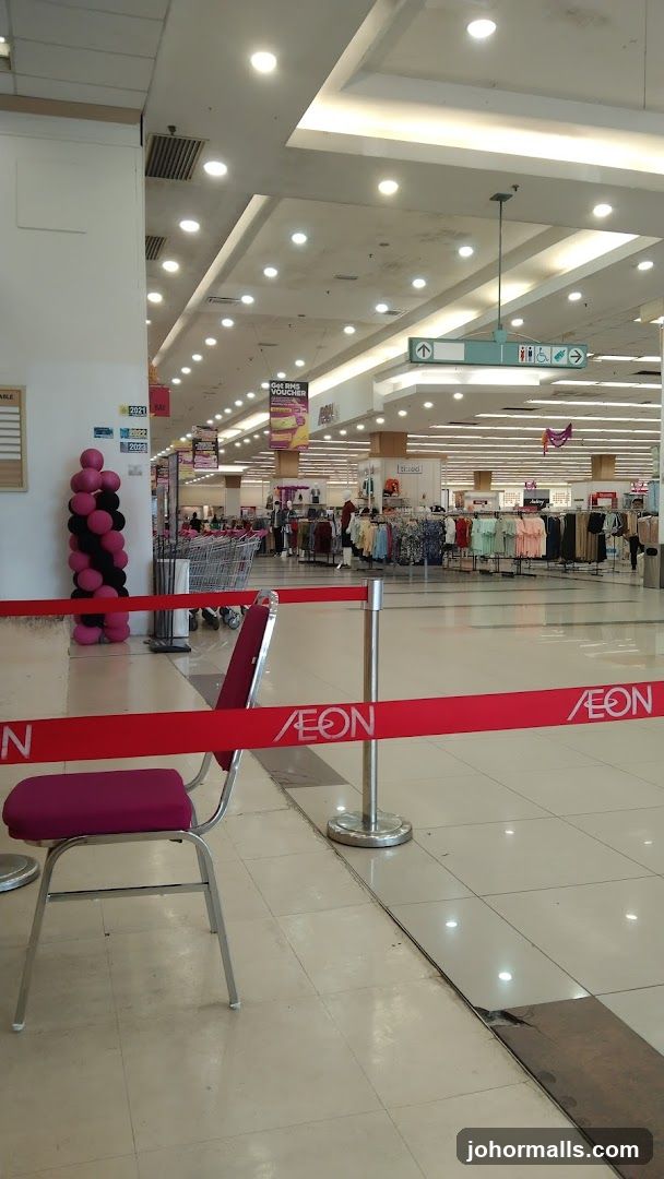 AEON Credit Tebrau City
