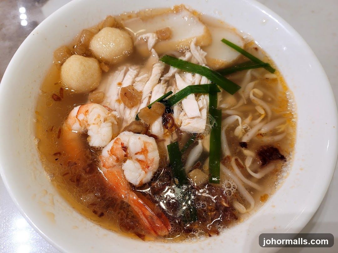 Noodle Soup with Shrimp and Chicken