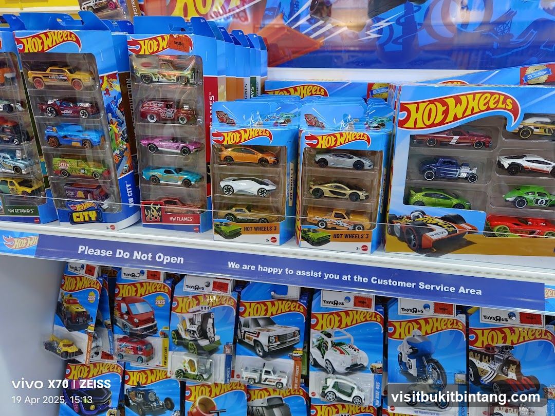 Hot Wheels Toy Cars Display