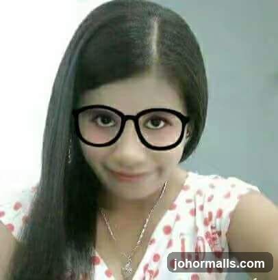 Woman wearing glasses