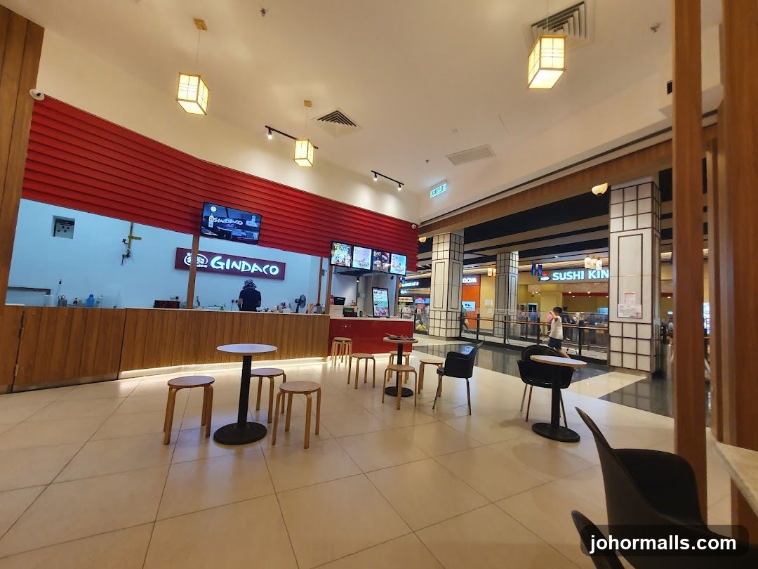 Food Court Dining Area