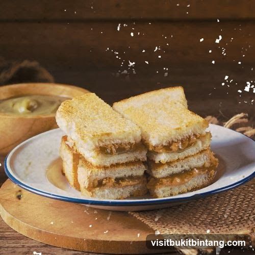 Peanut Butter Toast with Dip