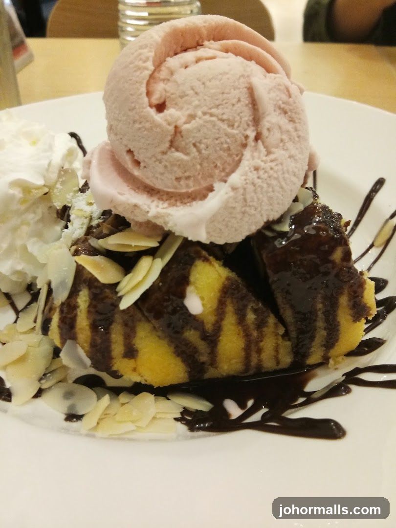 Dessert with Ice Cream