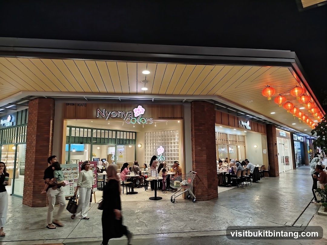 Nyonya Colors Cafe