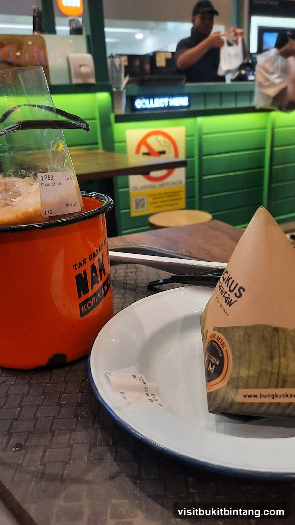 Food and Drink at a Cafe