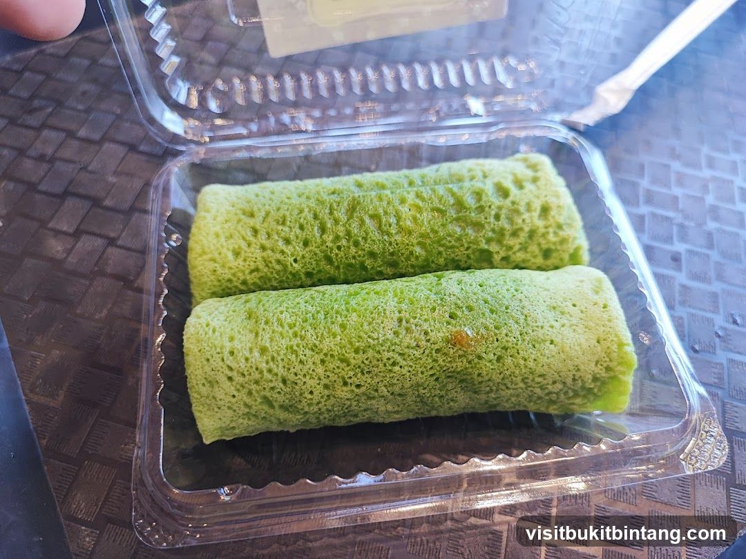 Pandan Rolls