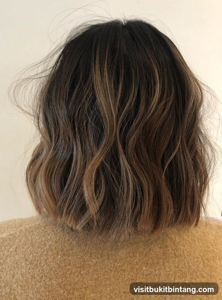 Wavy Bob with Highlights