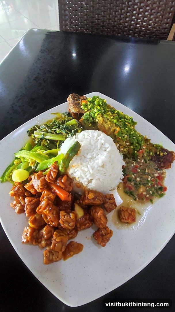 Food Avenue | ÆON Mall Shah Alam