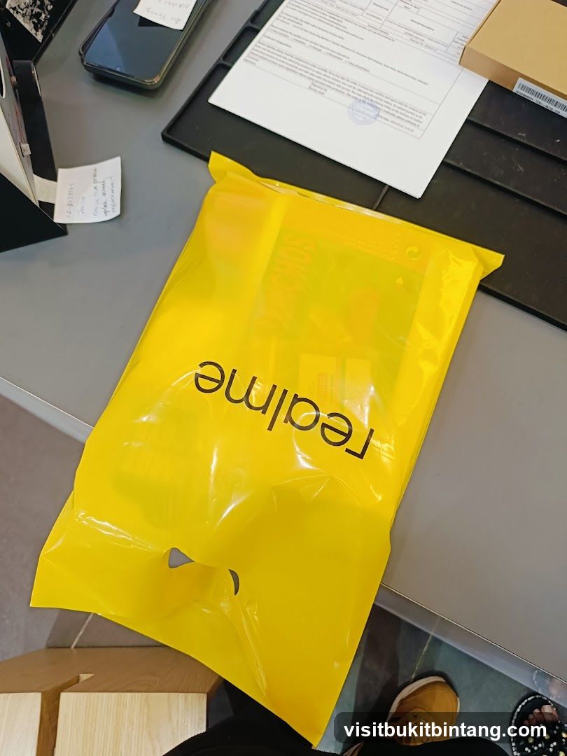 Yellow Shopping Bag with Realme Logo
