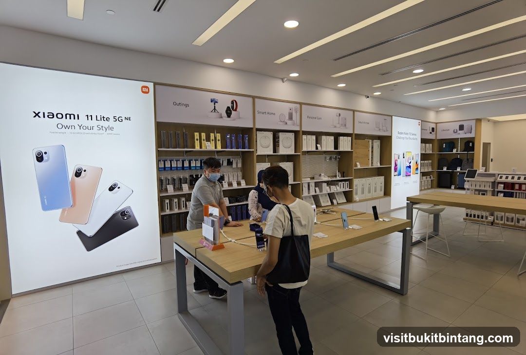 Xiaomi Store Interior