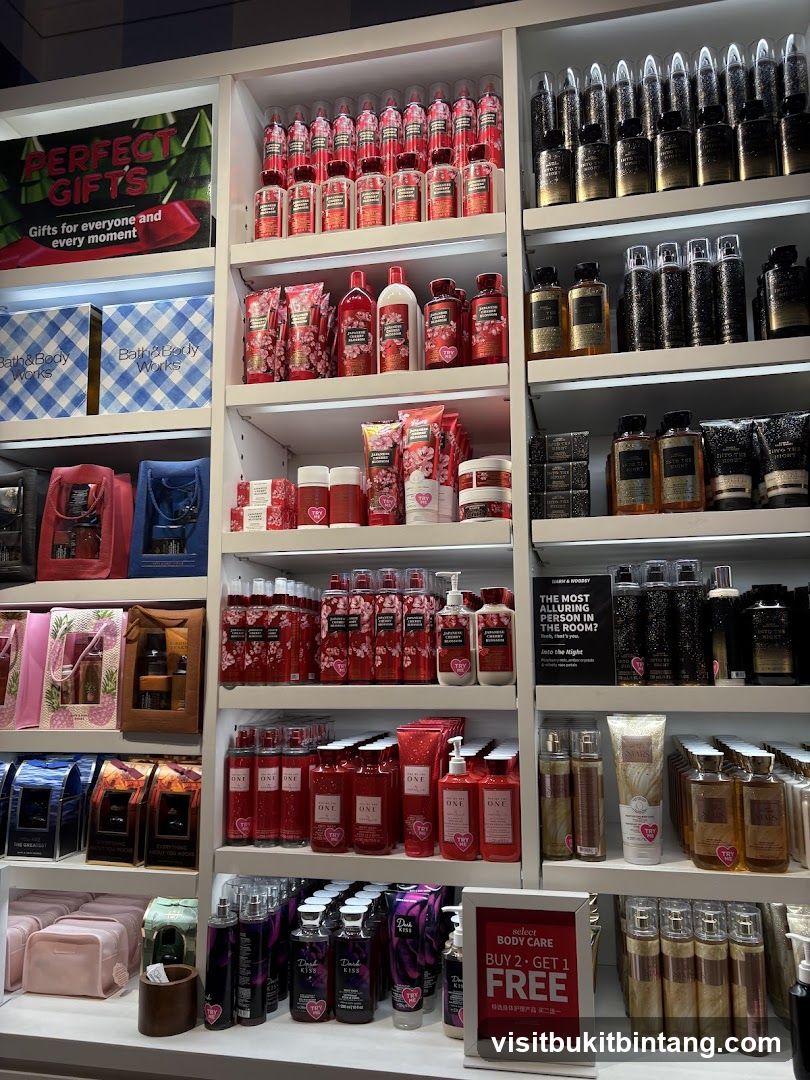 Bath & Body Works Display