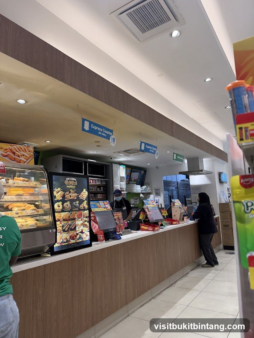 FamilyMart Setia City Mall