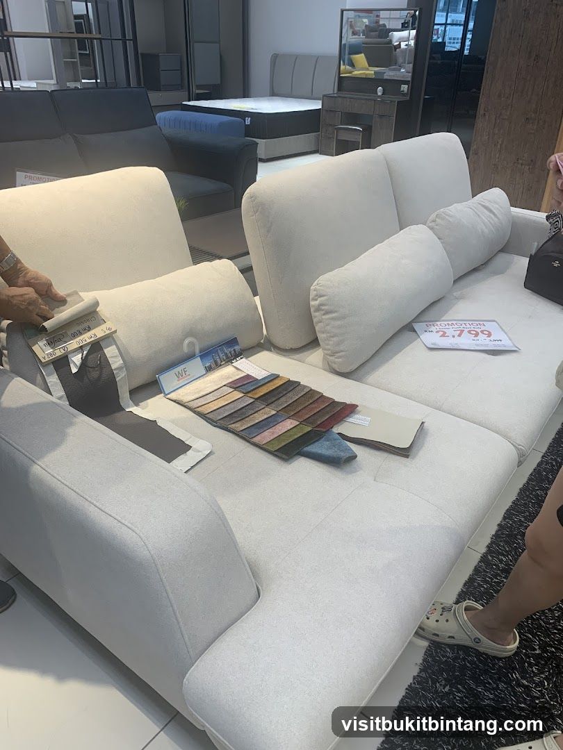 Sofa Display