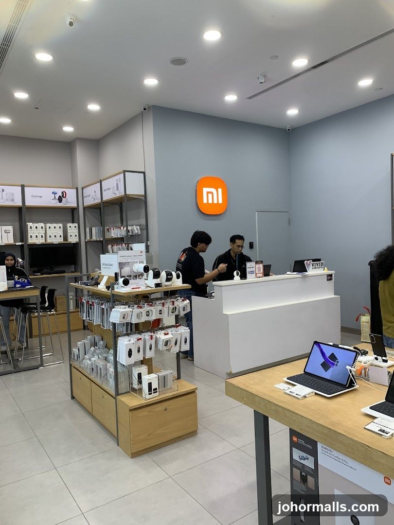 Mi Store Interior