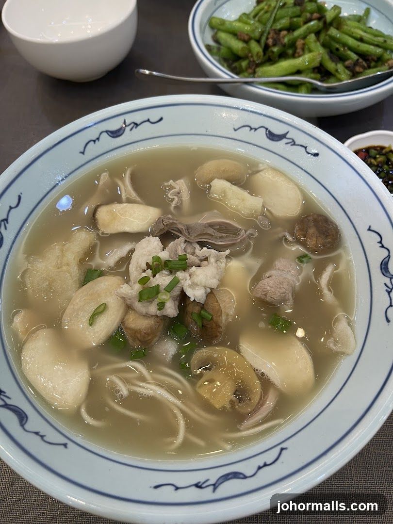 Noodle Soup with Side Dish