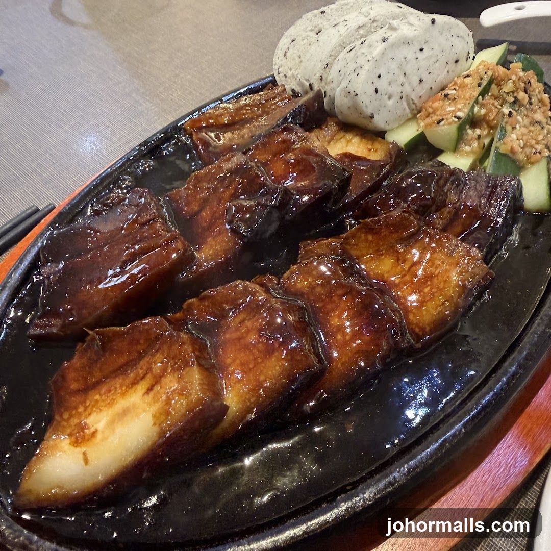Braised Pork Belly with Steamed Buns and Cucumber Salad