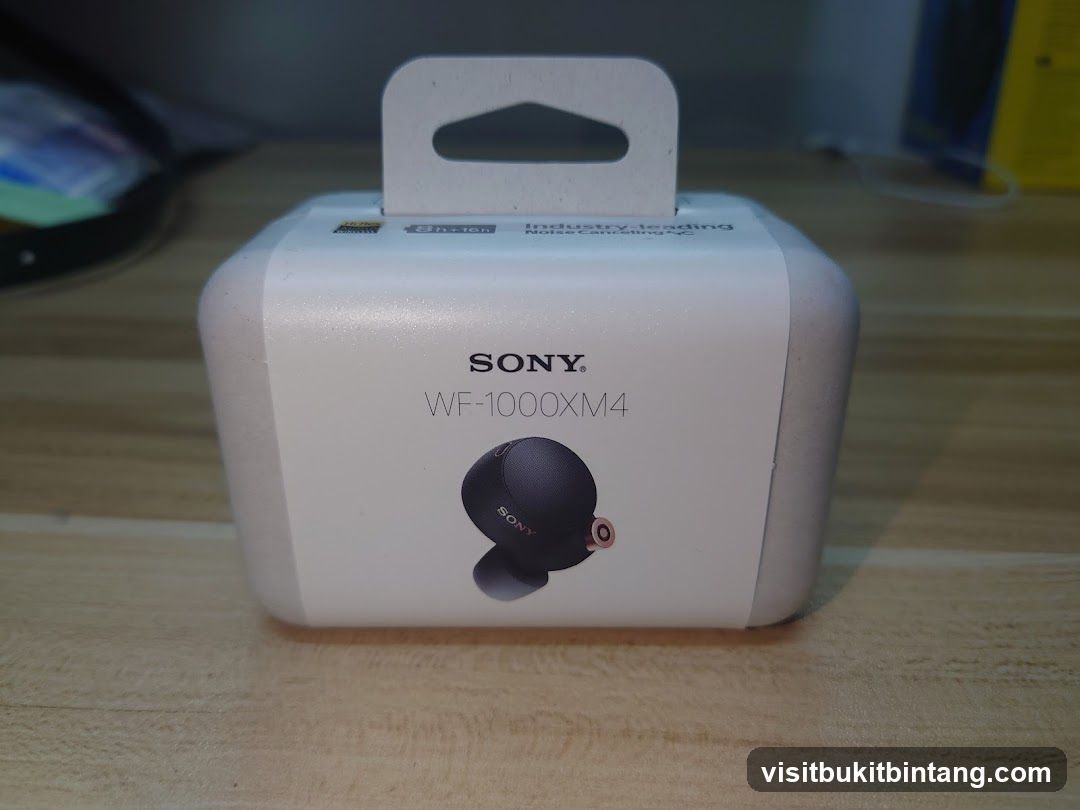 Sony WF-1000XM4 Packaging