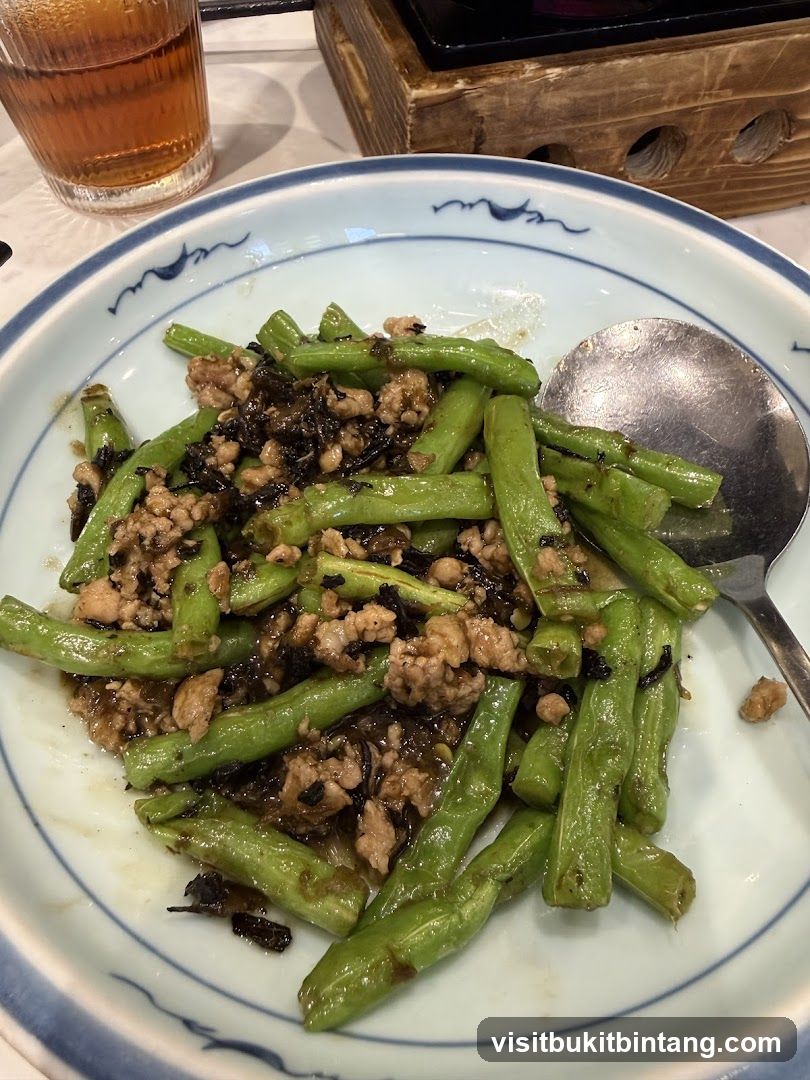 Stir-fried Green Beans with Minced Pork