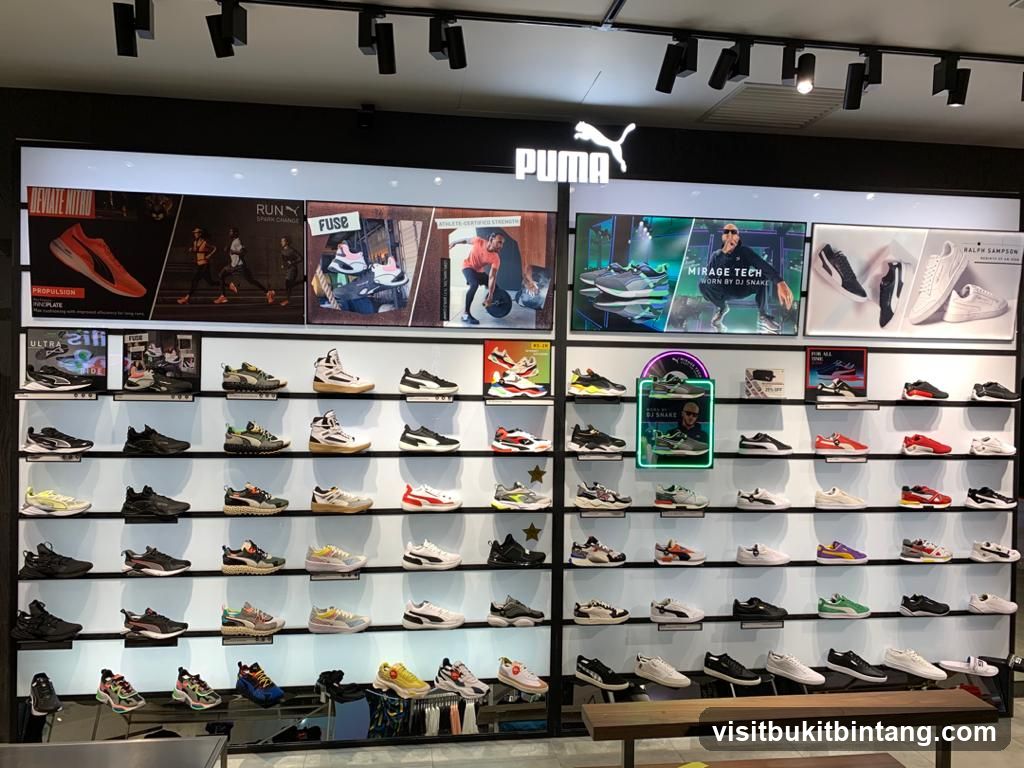 Puma Store Display