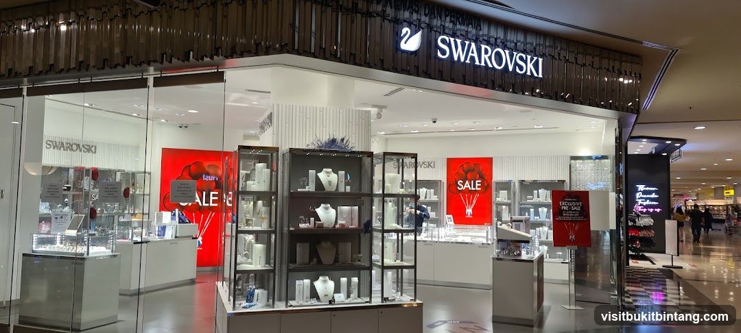 Swarovski Storefront