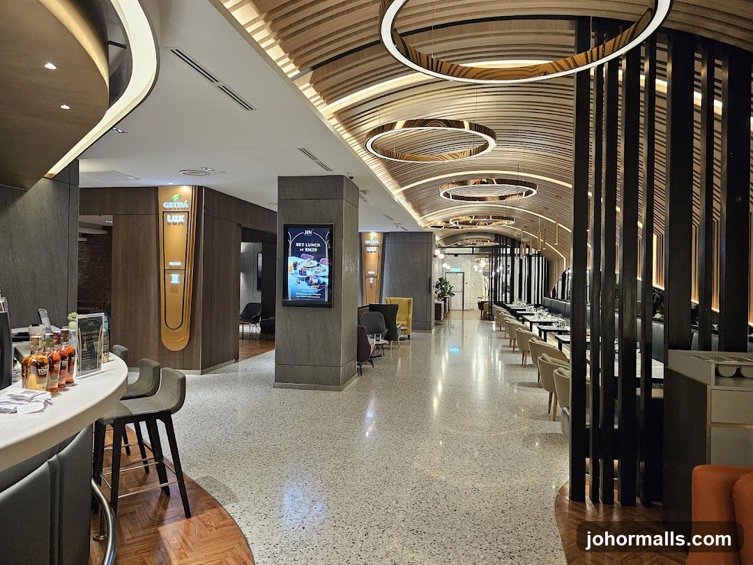 Modern Restaurant Interior