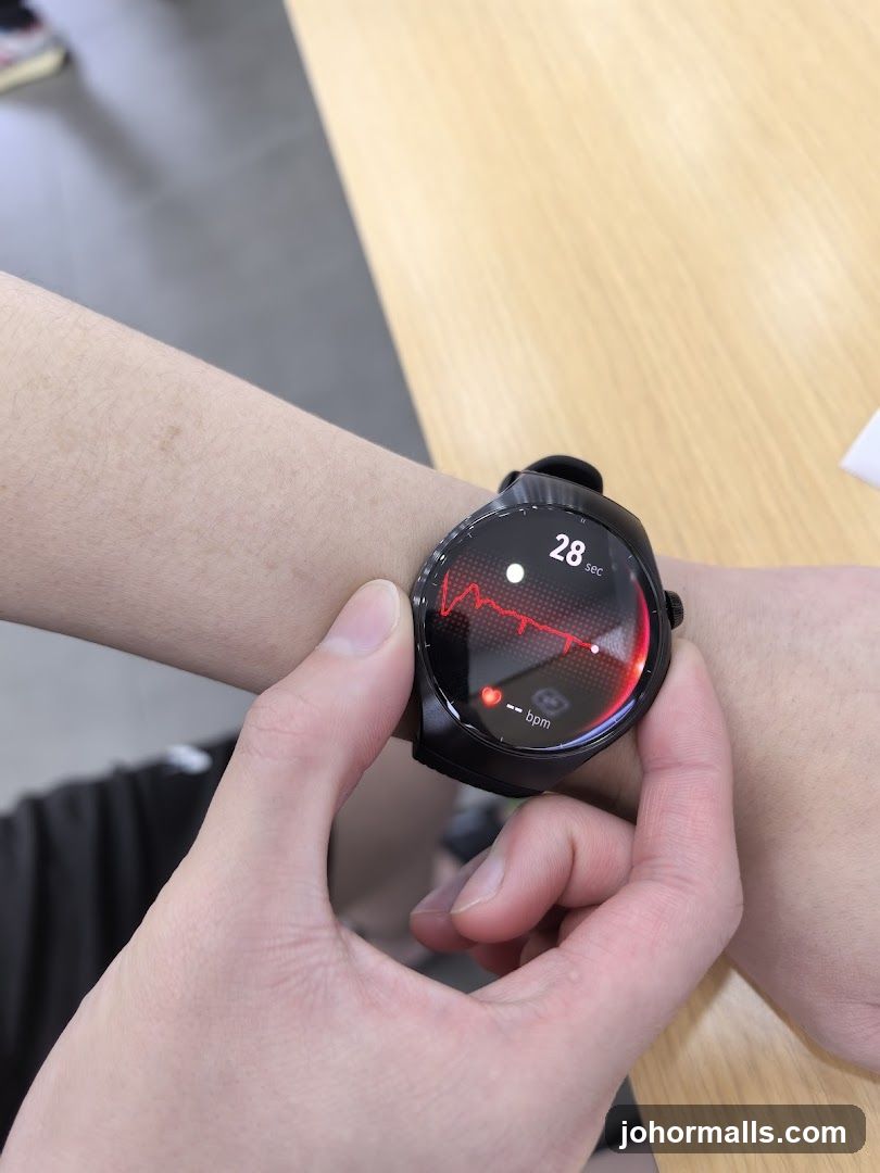 Smartwatch Heart Rate Monitor
