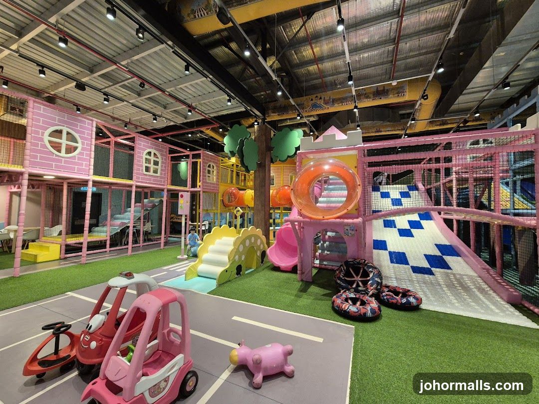 Indoor Playground with Pink Castle Theme