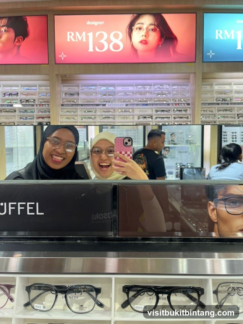 Eyewear Store Display