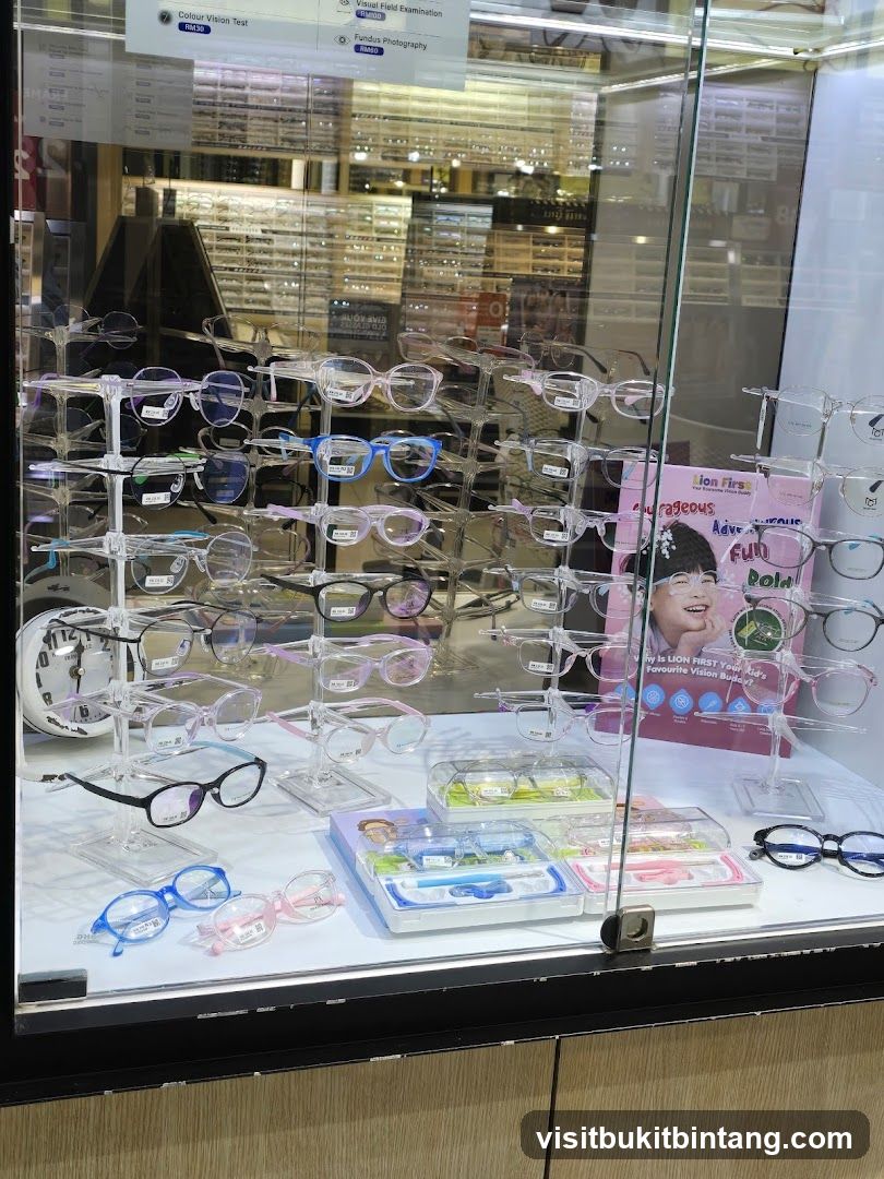 Eyeglasses Display