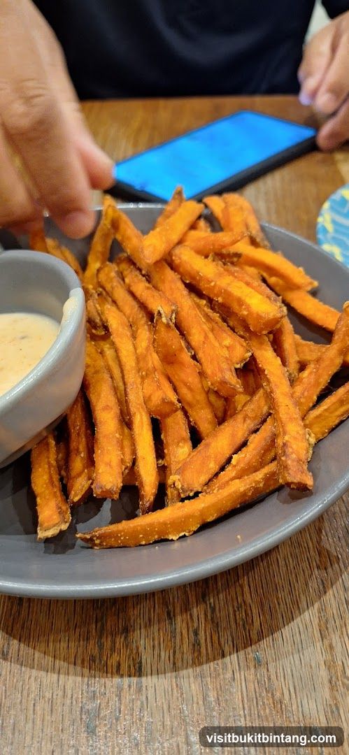 Sweet Potato Fries with Dip