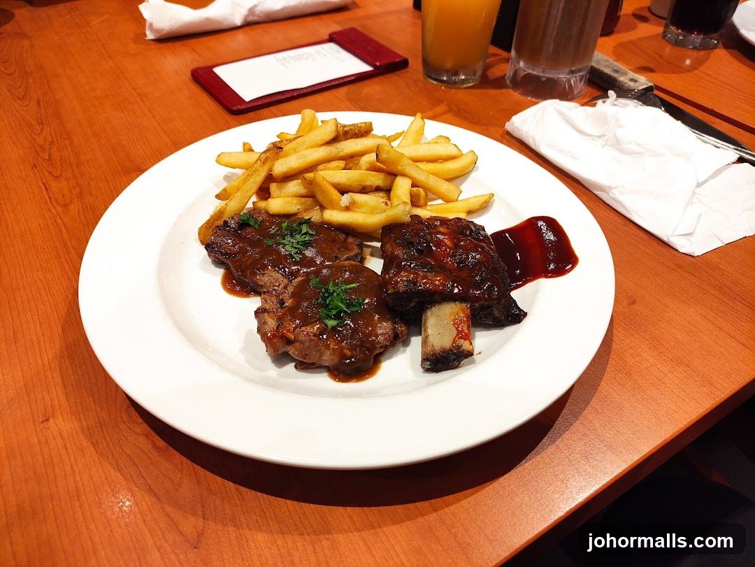 Plate of Ribs and Fries