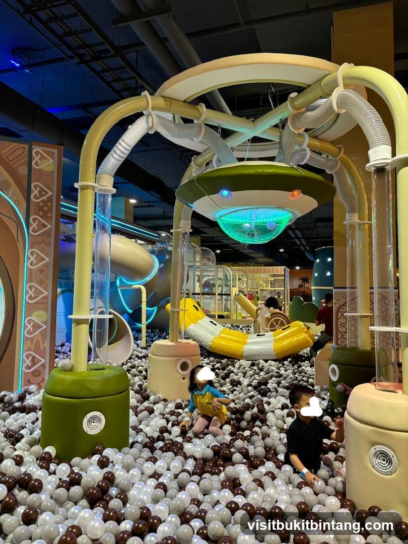 Indoor Playground Ball Pit