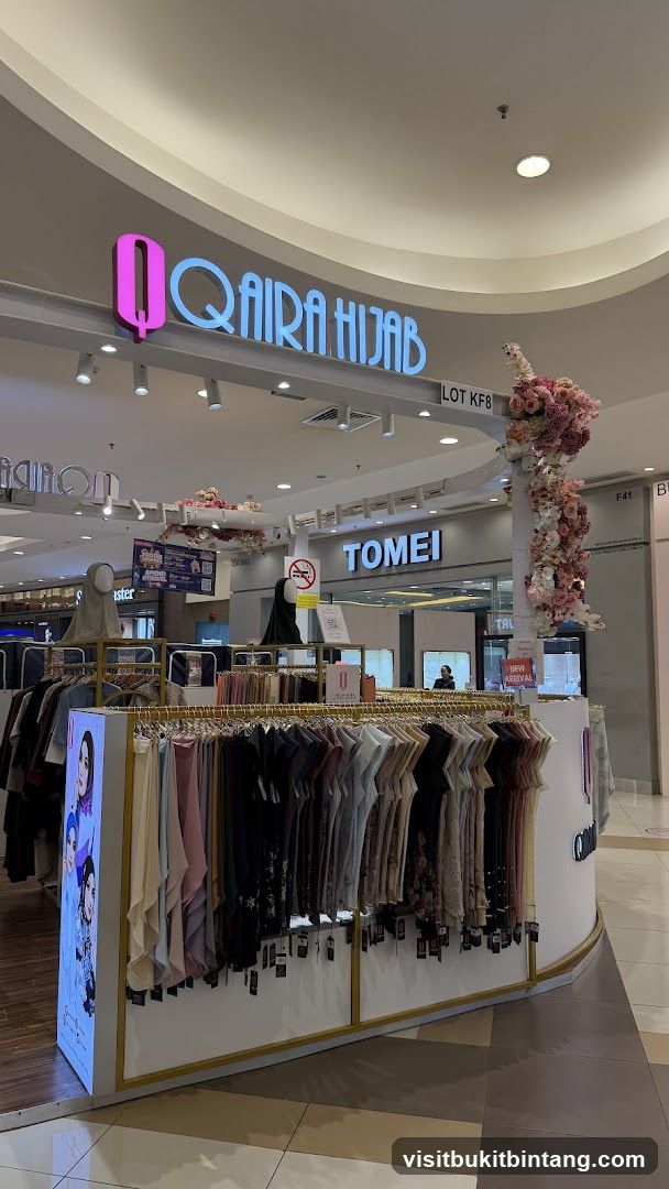 Qaira Hijab Store Display