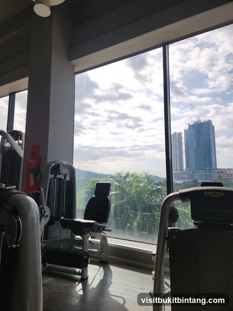 Fitness First Gym - Setia City Mall