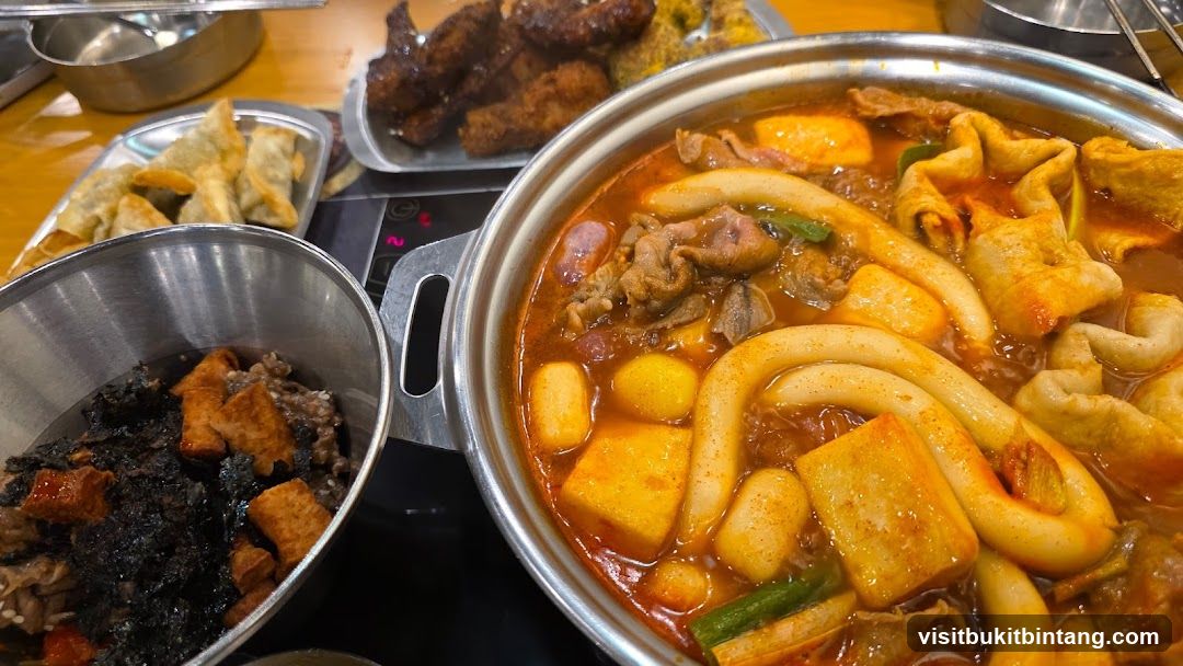 Korean Stew and Side Dishes