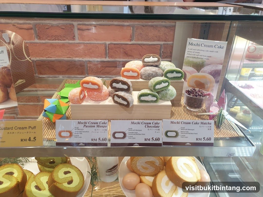 Mochi Cream Cakes and Swiss Rolls