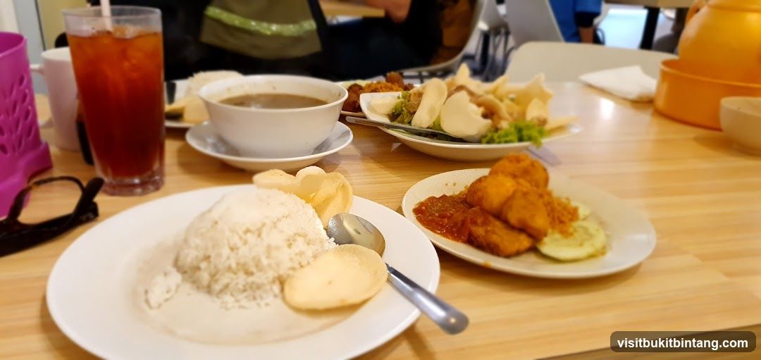 Table with food and drinks