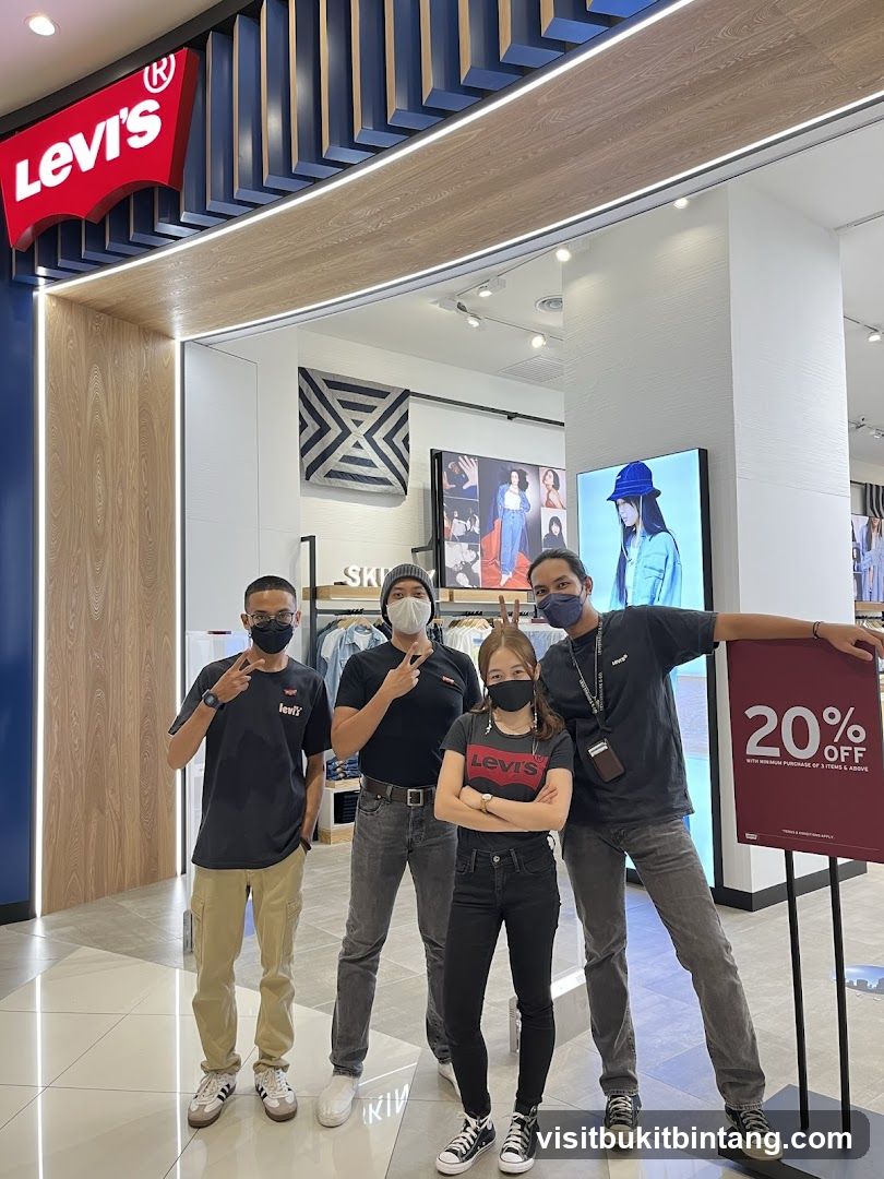 Levi's | ÆON Mall Shah Alam