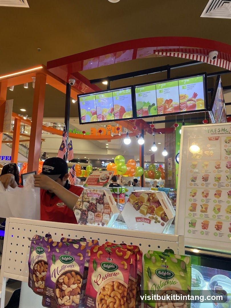 Juice Bar and Snack Display